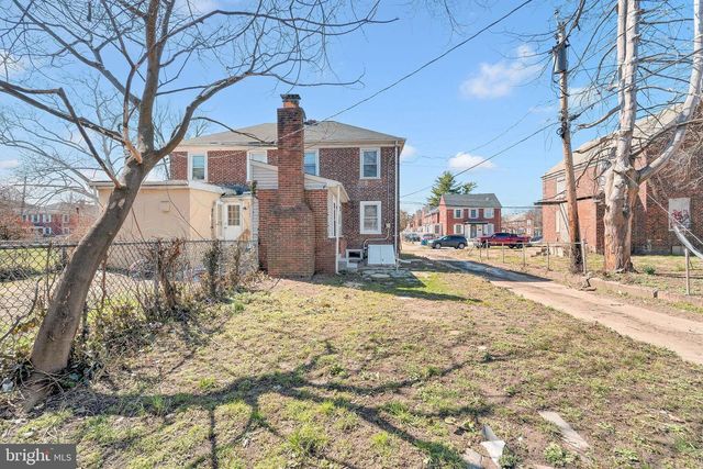 3012 N MERRIMAC RD, Camden, NJ 08104