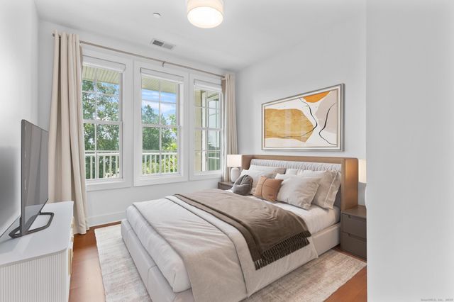 77 Havemeyer Lane 313, Stamford, CT 06902