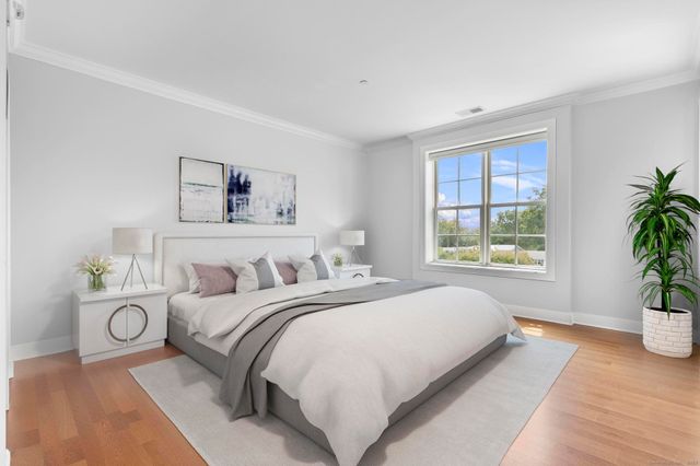 77 Havemeyer Lane 313, Stamford, CT 06902