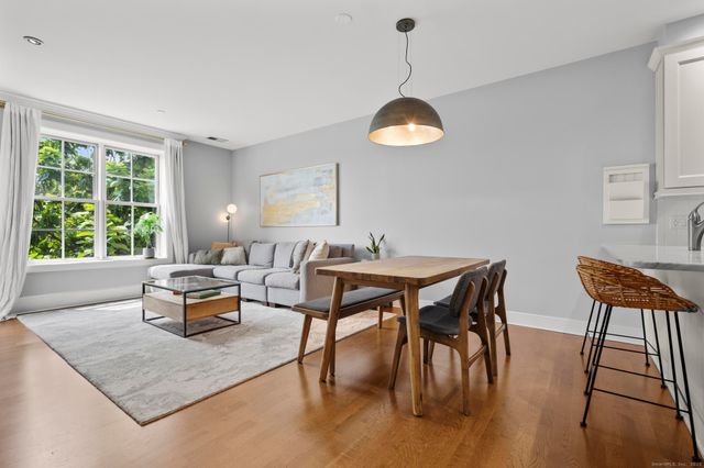 77 Havemeyer Lane 313, Stamford, CT 06902