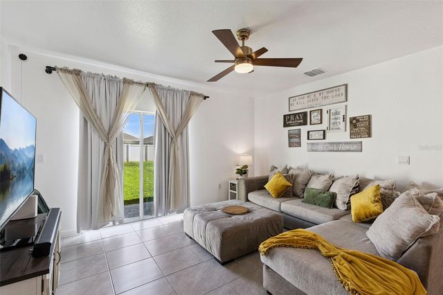 3676 SUNGROVE CIRCLE, Sanford, FL 32771