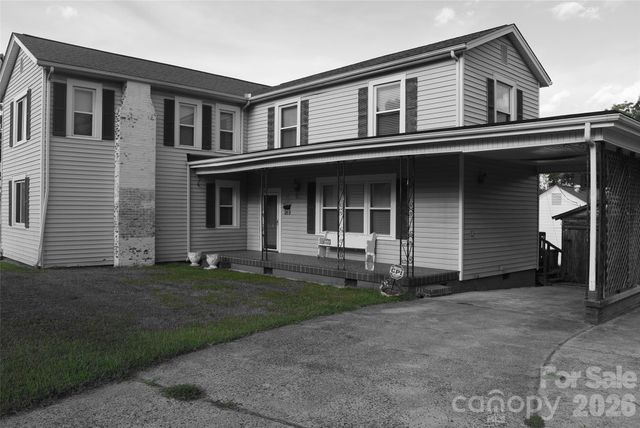 301 Highland Street, Mount Holly, NC 28120