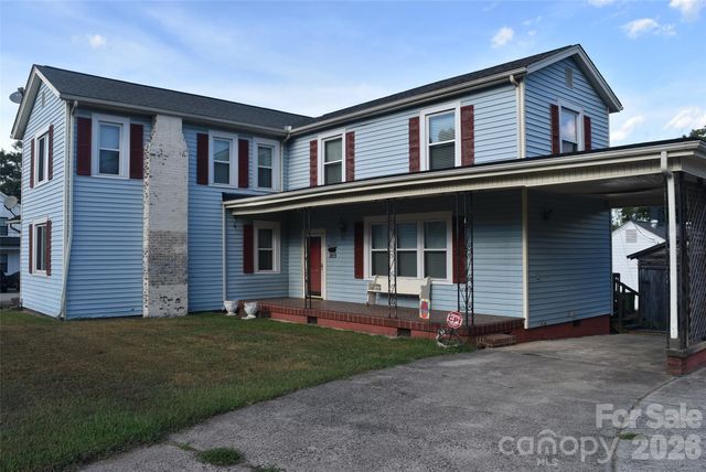 301 Highland Street, Mount Holly, NC 28120
