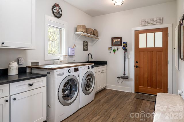 366 Signature Row Boulevard, Waynesville, NC 28785