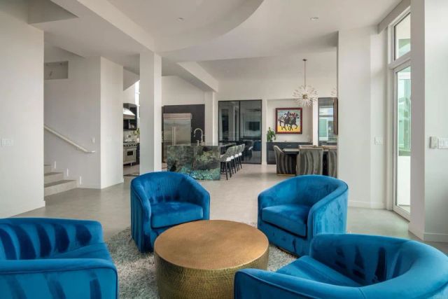 121 Via De La Valle, Del Mar, CA 92014