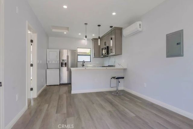 1260 E Turin Avenue B, Anaheim, CA 92805