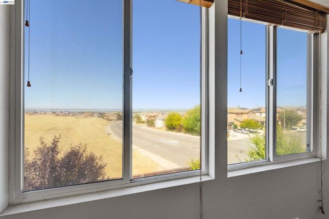 2229 Botany Bay Dr, Pittsburg, CA 94565