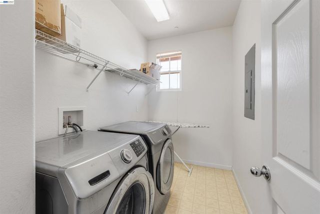 2229 Botany Bay Dr, Pittsburg, CA 94565