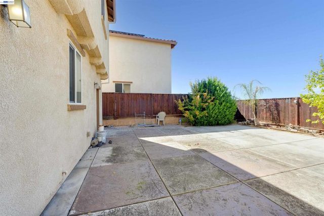 2229 Botany Bay Dr, Pittsburg, CA 94565