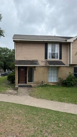 13527 Castilian Drive 1, Houston, TX 77015