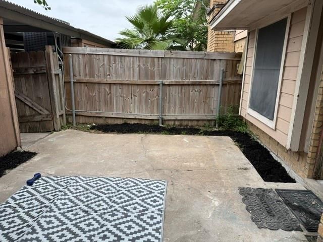 13527 Castilian Drive 1, Houston, TX 77015