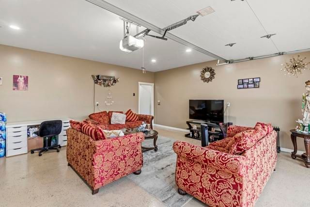 1243 Peach Ave, El Cajon, CA 92021