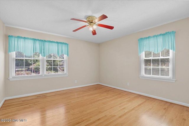 221 Pinewood Circle, Goldsboro, NC 27534