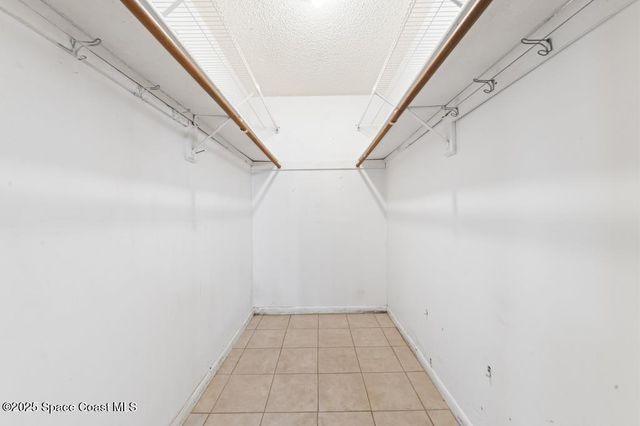 2066 Acacia Street NE, Palm Bay, FL 32905