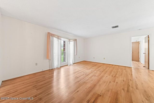 2066 Acacia Street NE, Palm Bay, FL 32905