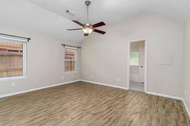2918 Abbey Field Drive, Pearland, TX 77584