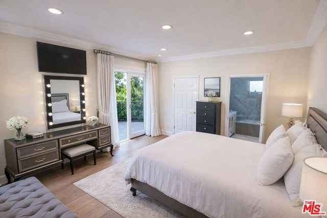 11131 Mountcastle Drive, Studio City, CA 91604