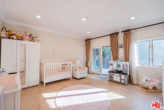 11131 Mountcastle Drive, Studio City, CA 91604