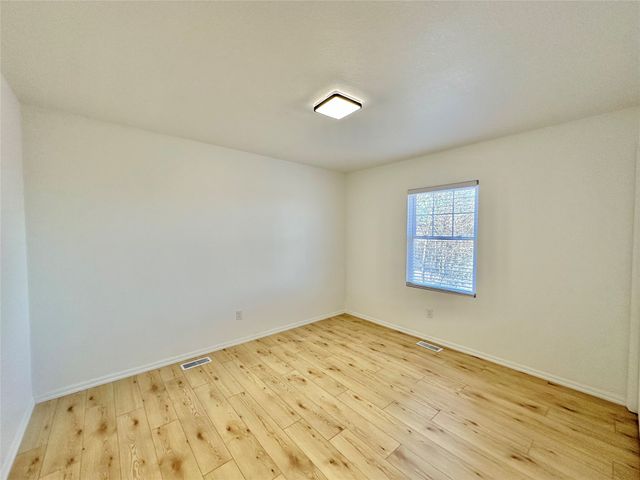201 Hillside Avenue, Des Moines, IA 50315