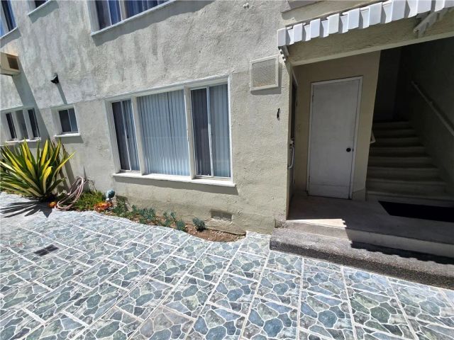 439 S Le Doux Road 1, Los Angeles, CA 90048