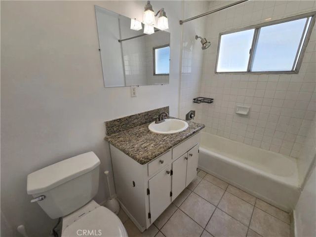 439 S Le Doux Road 1, Los Angeles, CA 90048