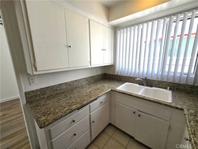 439 S Le Doux Road 1, Los Angeles, CA 90048