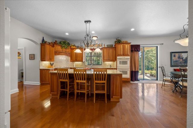 820 SE 36TH LANE, Ocala, FL 34471
