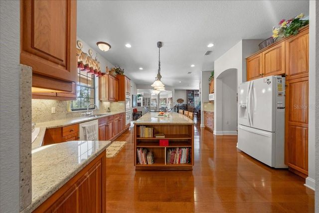 820 SE 36TH LANE, Ocala, FL 34471