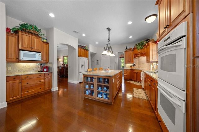 820 SE 36TH LANE, Ocala, FL 34471