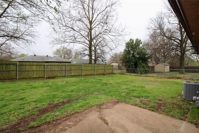 2124 Allenhurst Street, Norman, OK 73071