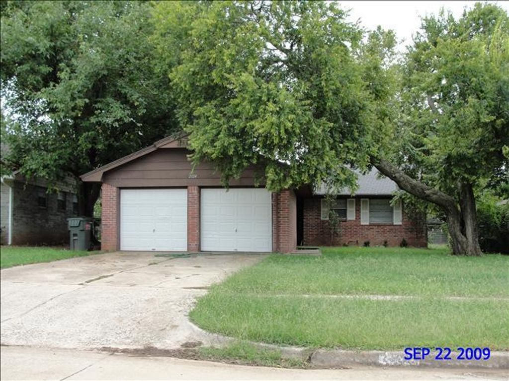 2124 Allenhurst Street, Norman, OK 73071