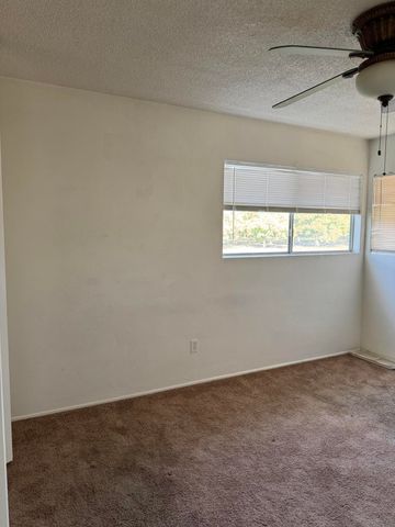 315 W Glendale Avenue, Lemoore, CA 93245