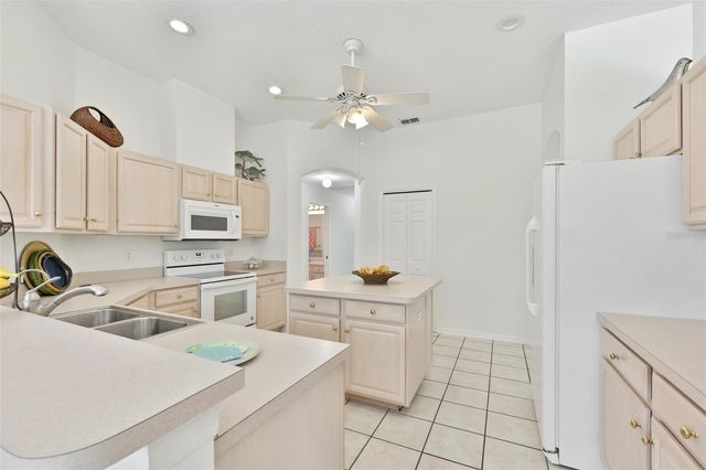 2224 PLATINUM DRIVE, Sun City Center, FL 33573