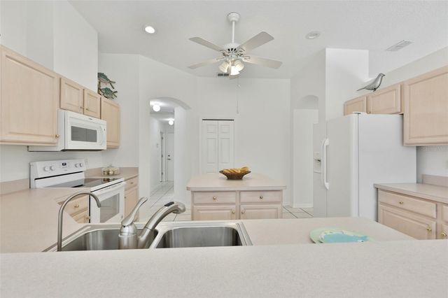 2224 PLATINUM DRIVE, Sun City Center, FL 33573