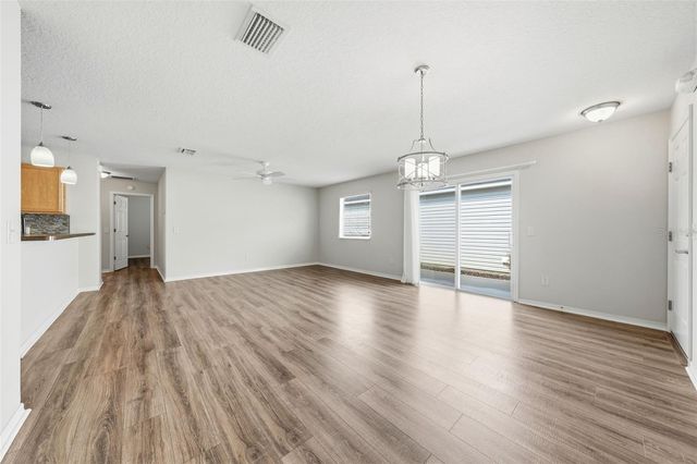 2003 PEACEFUL PLACE, The Villages, FL 32162