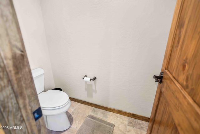 2893 Cedar Ridge Drive, Overgaard, AZ 85933