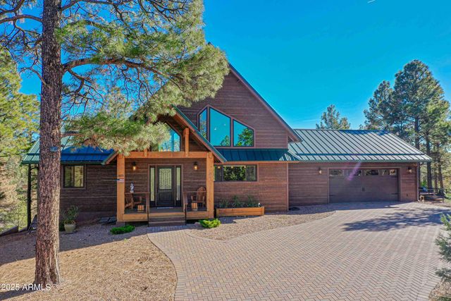 2893 Cedar Ridge Drive, Overgaard, AZ 85933