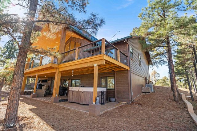 2893 Cedar Ridge Drive, Overgaard, AZ 85933