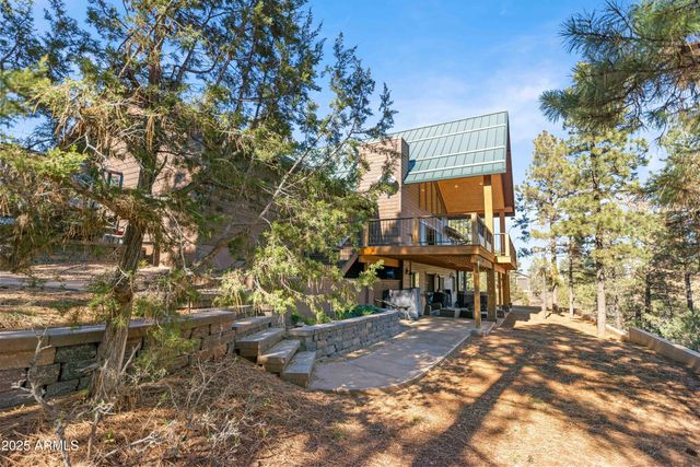 2893 Cedar Ridge Drive, Overgaard, AZ 85933