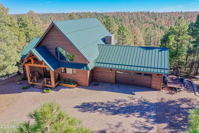 2893 Cedar Ridge Drive, Overgaard, AZ 85933