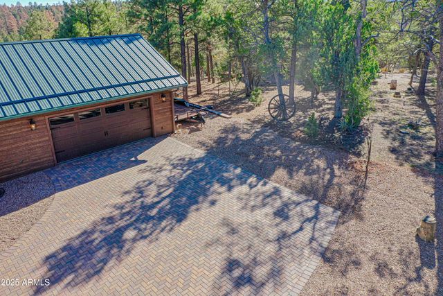 2893 Cedar Ridge Drive, Overgaard, AZ 85933