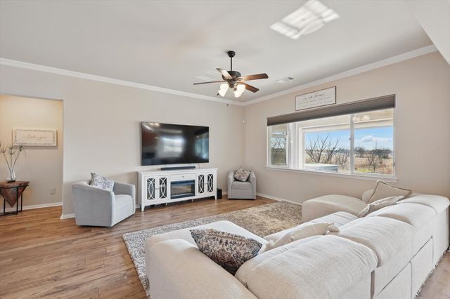 10112 Parkcrest Court, Denton, TX 76207