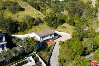 1181 Somera Road, Los Angeles, CA 90077