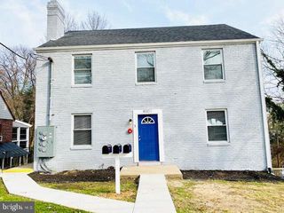 8001 GARLAND AVE, Takoma Park, MD 20912