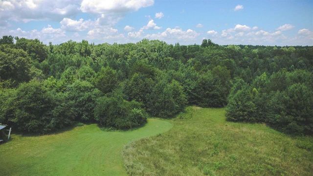 856 S Hampton, Hampton, GA 30228