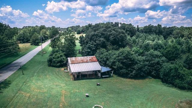 856 S Hampton, Hampton, GA 30228
