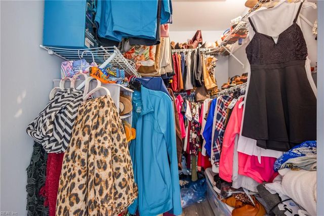 205 Dockside Dr Apt C, Hampton, VA 23669