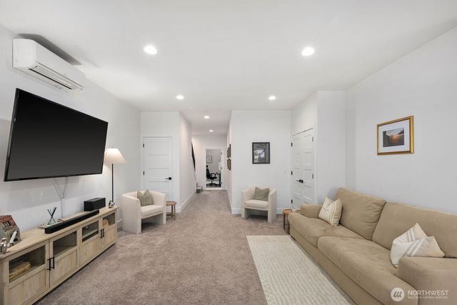 2021 Horton Avenue, Snohomish, WA 98290