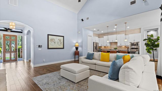 110 Western Oaks, New Braunfels, TX 78132