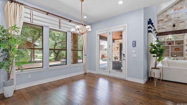 110 Western Oaks, New Braunfels, TX 78132